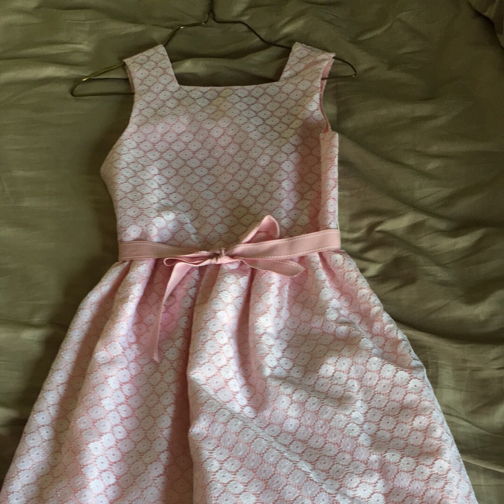 Girls pink dress